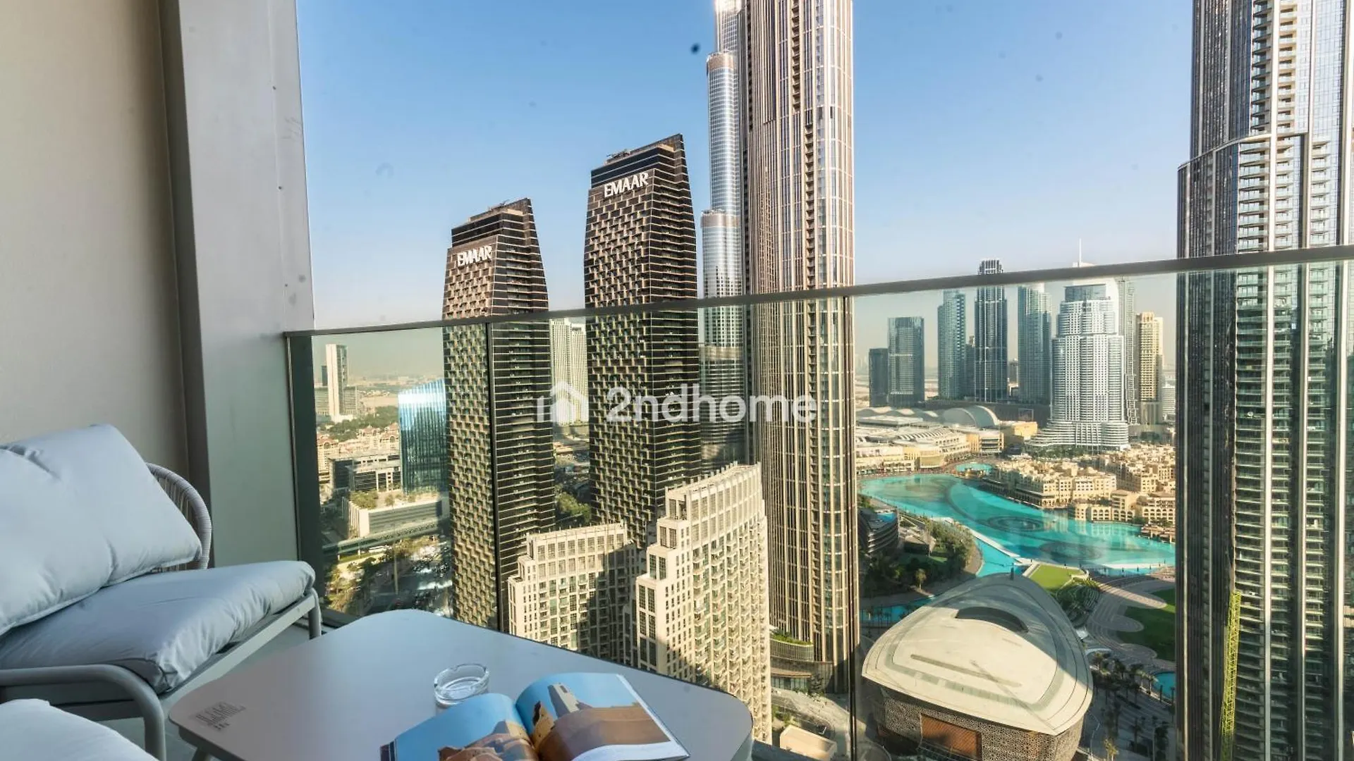Unit Overlooking Burj Khalifa And Fountain View Dubai